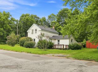 617 N 3rd St, Niles, MI 49120