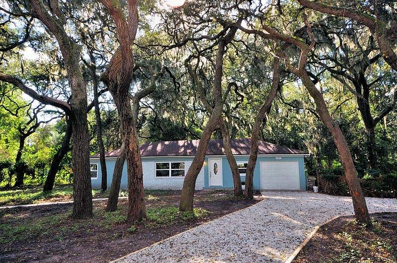 1st image of 356 Juanita Ave
