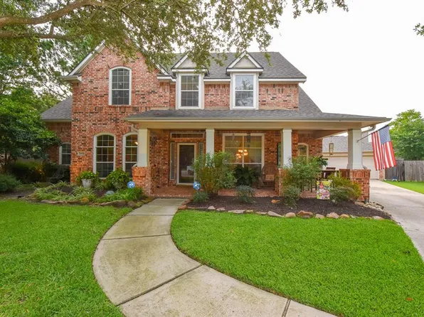 11614 Lakewood Crossing Dr, Tomball, TX 77377