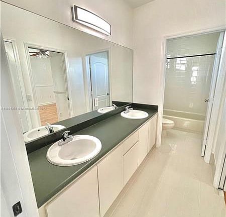 5th image of 16500 SW 37th St #16500