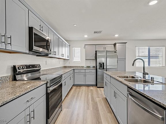 5th image of 2843 Azure Breeze Ln #4