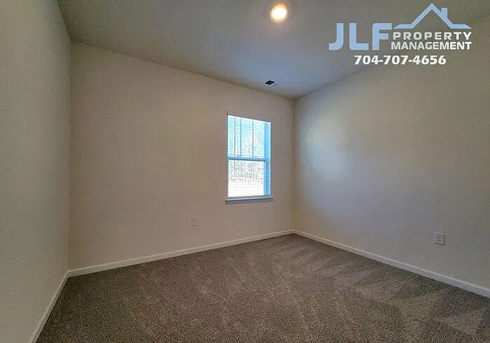 125 Sycamore Crossing Ct — Photo 11