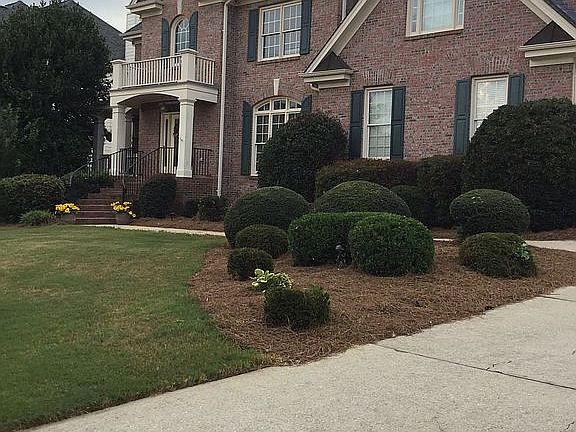 2nd image of 1496 Sheridan Pl