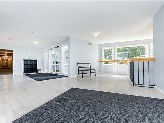 4th image of 500 Colonial Dr Unit 106