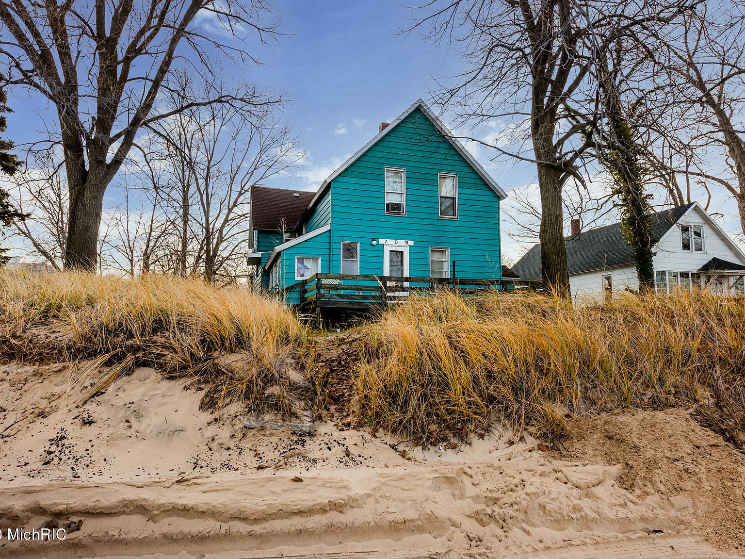 709 Lake St Saint Joseph Mi 49085 Mls 20050587 Zillow