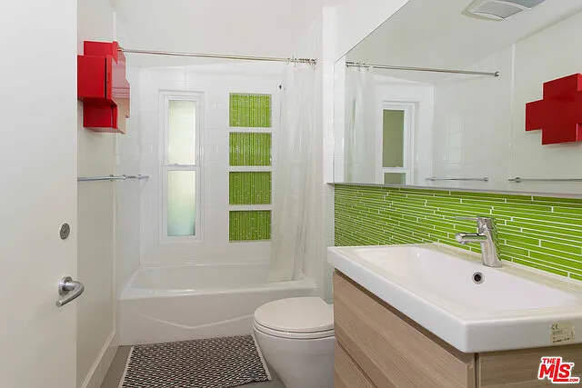 7561 Lolina Ln — Photo 29