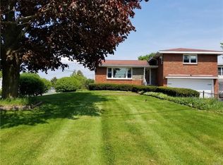 103 Stockton Pl, Syracuse, NY 13219