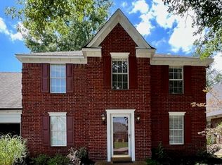 9735 Wood Green Ln, Arlington, TN 38002