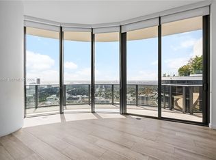 45 SW 9th St APT 4706, Miami, FL 33130