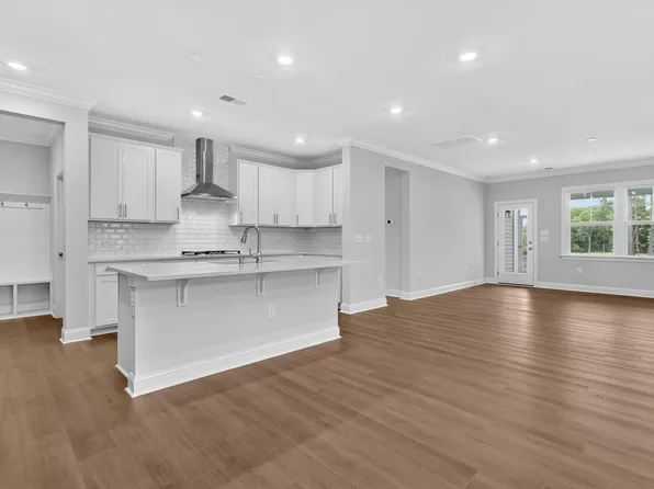 804 Long Melford Dr, Rolesville, NC 27571