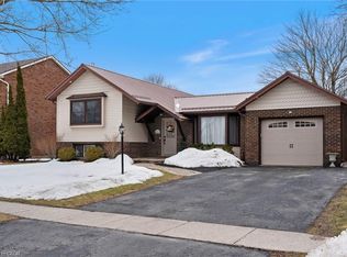 112 Oak St, Norfolk County, ON N3Y 4S3