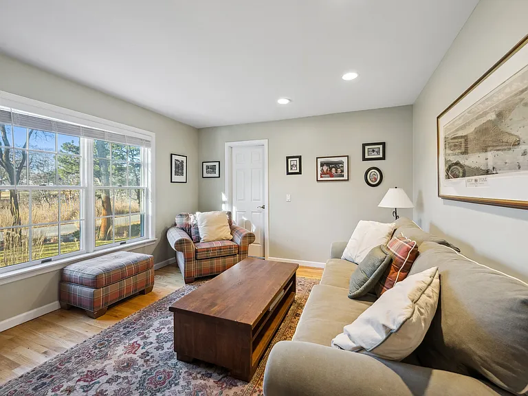 8 Duckwood Ln — Photo 21