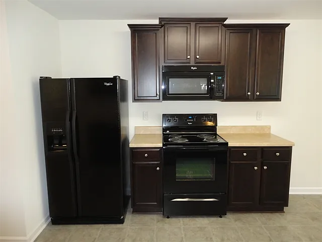 4109 Country Pine Ln — Photo 2