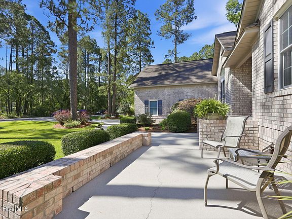 4th image of 904 Muirfield Place
