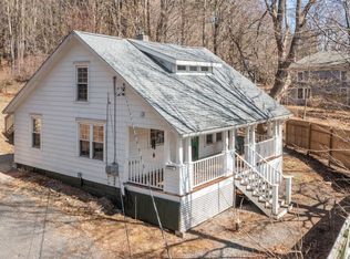 5 Pohndorf Dr, Old Chatham, NY 12136