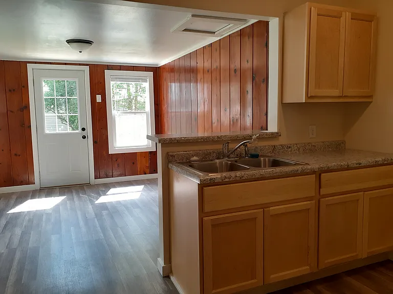 265 James St #1 — Photo 11
