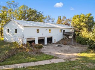 6401 Curtice Rd, Eaton Rapids, MI 48827