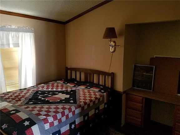 2nd image of 335 Alta Vista Dr