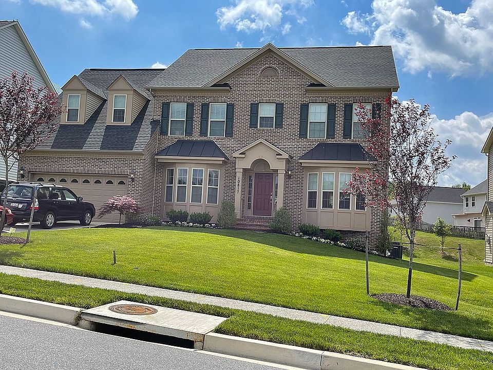 2nd image of 10817 Rockland Dr