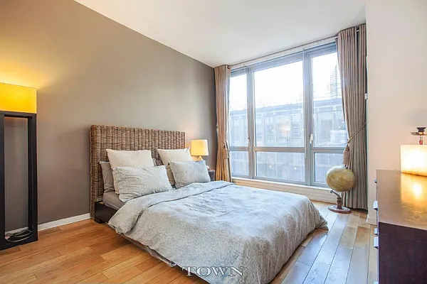 Rented by Town Residential | media 15