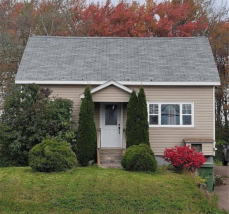 1st image of 543 Champlain St