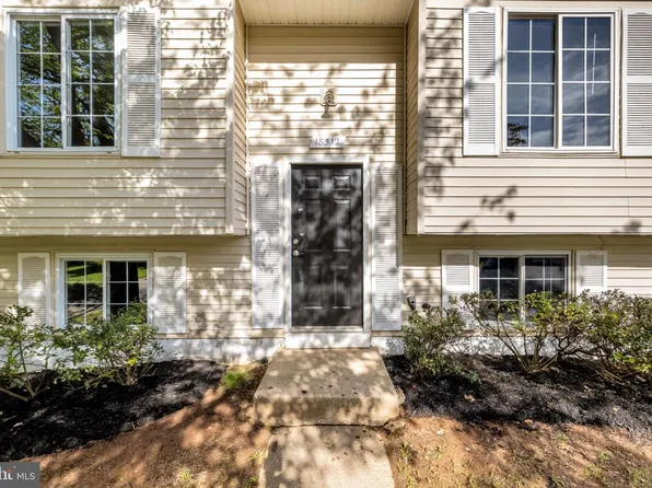 18312 Quondal Ct, Gaithersburg, MD 20877
