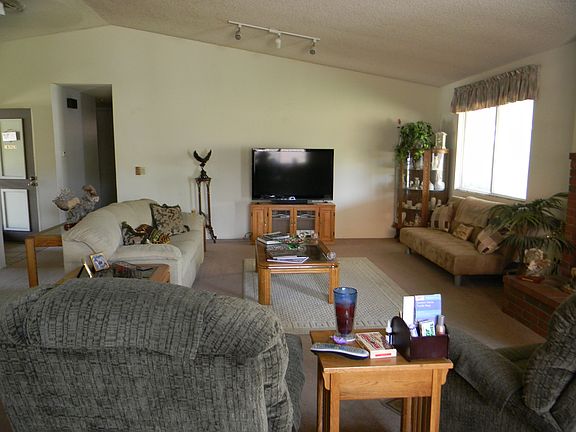 2nd image of 9524 Vista Hills Pl