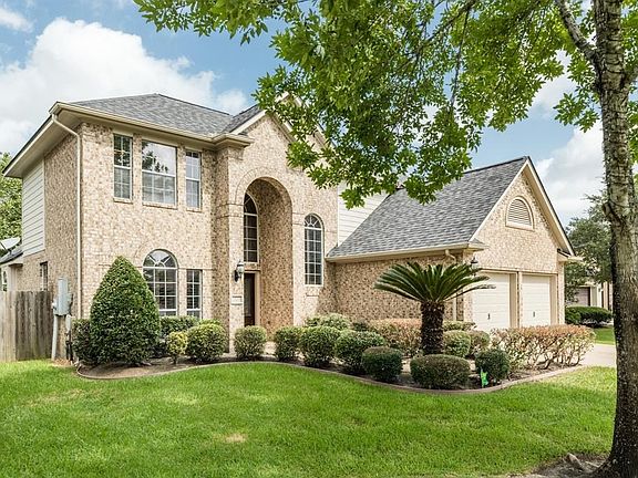 2nd image of 1478 Garden Lakes Dr
