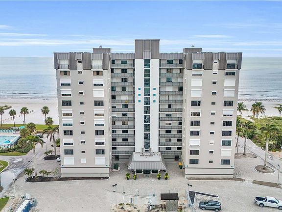 3rd image of 2800 Estero Blvd APT 902