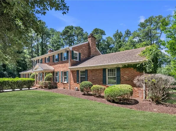 1224 Lawrence Grey Dr, Virginia Beach, VA 23455