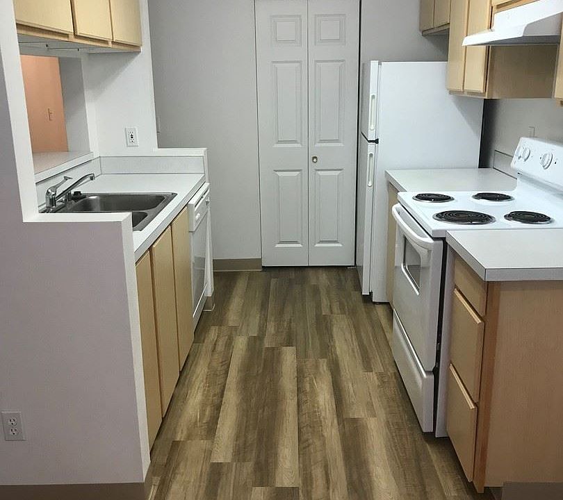 1st image of 3007 Borst Ave APT D12