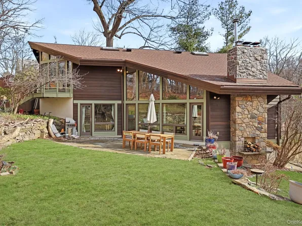 198 Judson Avenue, Dobbs Ferry, NY 10522