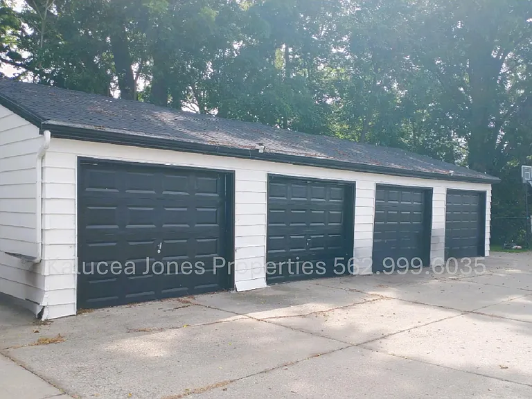 1 car garage plus one parking space