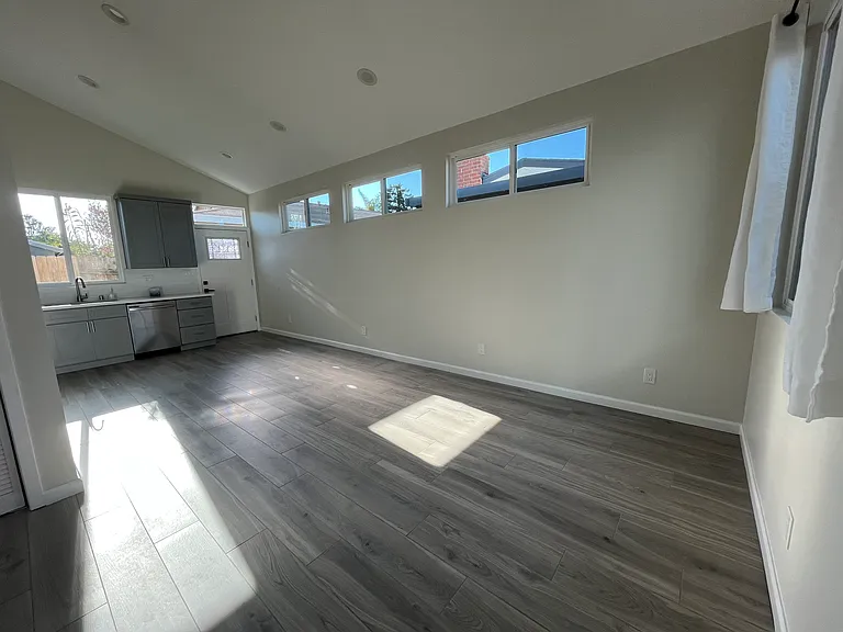 6558 Walt St — Photo 6