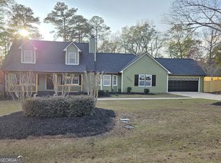 3050 Willowstone Dr, Lizella, GA 31052