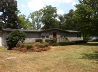 1714 James Loop Rd, Manning, SC 29102