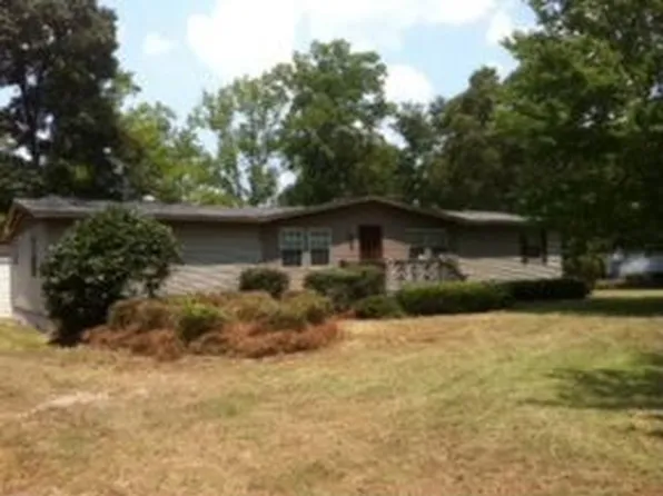 1714 James Loop Rd, Manning, SC 29102