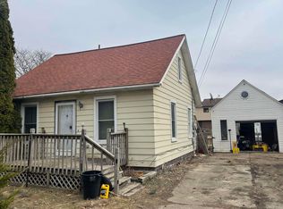 46440 Jefferson Ave, Chesterfield, MI