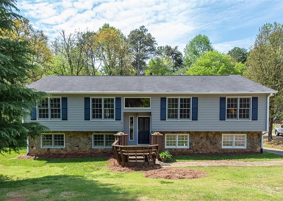 1st image of 4951 Highpoint Way NE