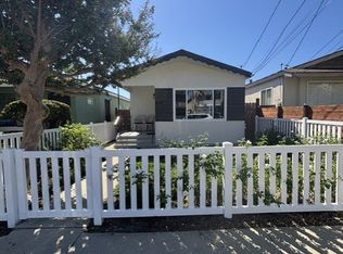 959 W 6th St, San Pedro, CA 90731