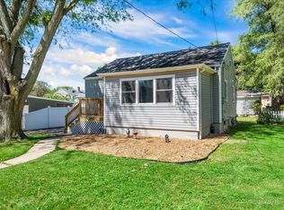 1912 Prospect Ave, Peru, IL 61354