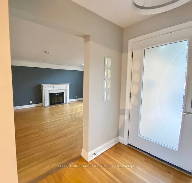 3 bed, $2,995 — Photo 4