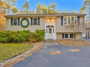 9 Ledoux Dr, Richmond, RI 02832