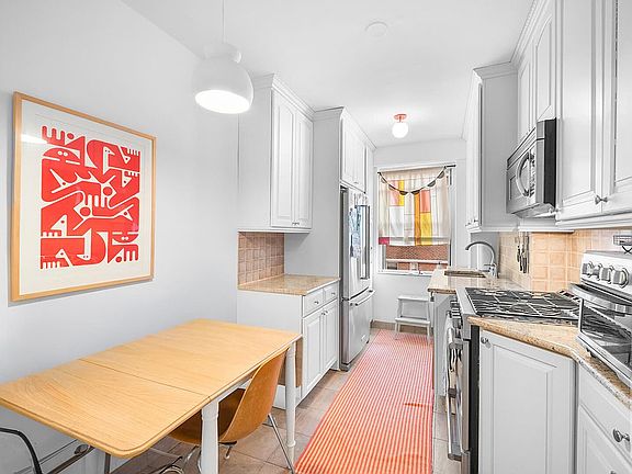 4th image of 455 Franklin D Roosevelt Dr APT B502