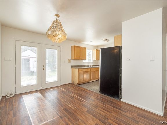 5th image of 3711 Mitcheltree Blvd