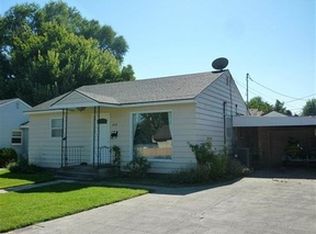 1827 W 6th Ave, Kennewick, WA 99336