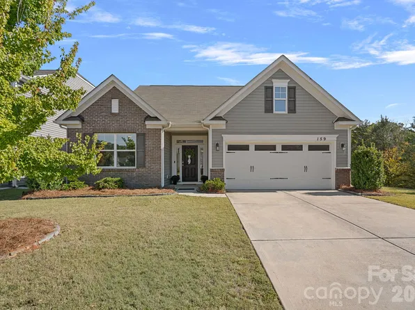 159 Suggs Mill Dr, Mooresville, NC 28115