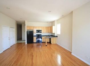 217 S Bell Ave #1, Chicago, IL 60612