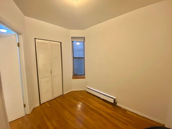 5th image of 449 W 37th St #3WR