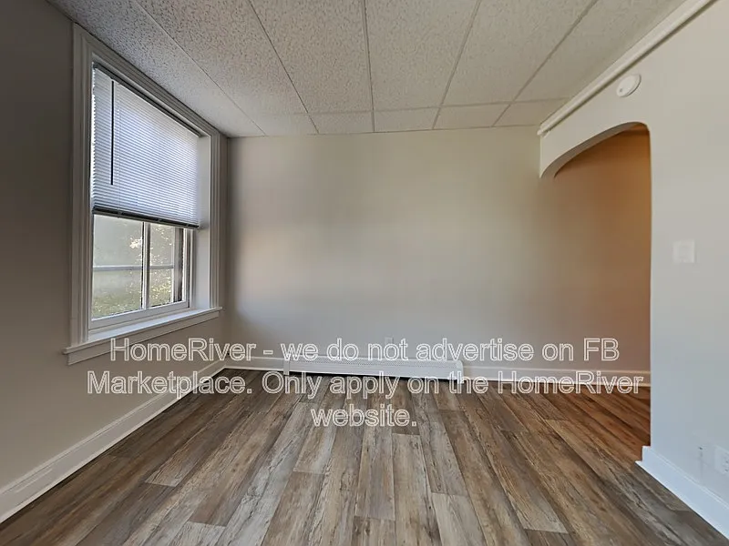 1 bed, 1.0 bath, 800 sqft, $1,000 — Photo 3